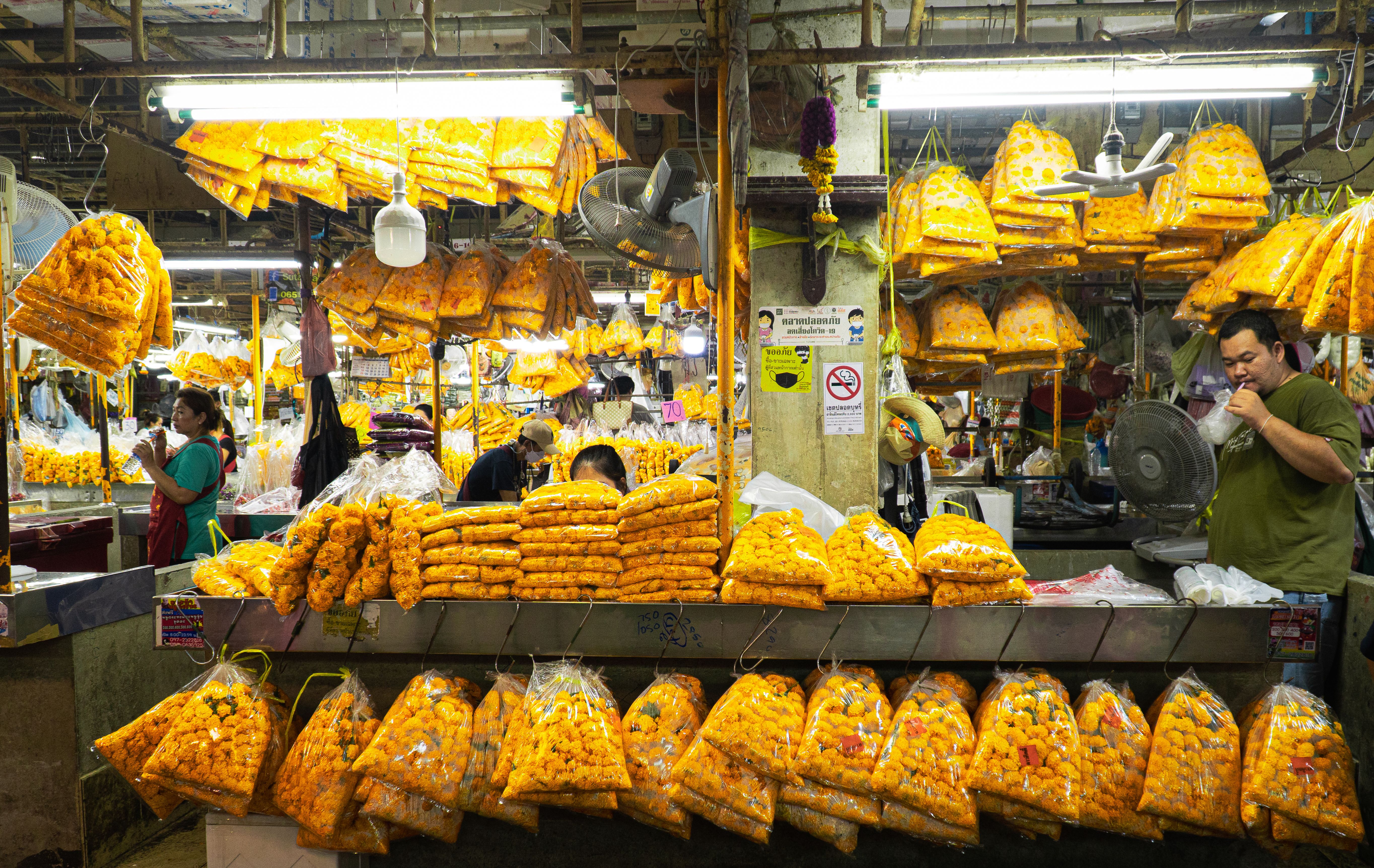 Bangkok's Pak Khlong Talat at 4 AM — the flower market that blooms before the city wakes