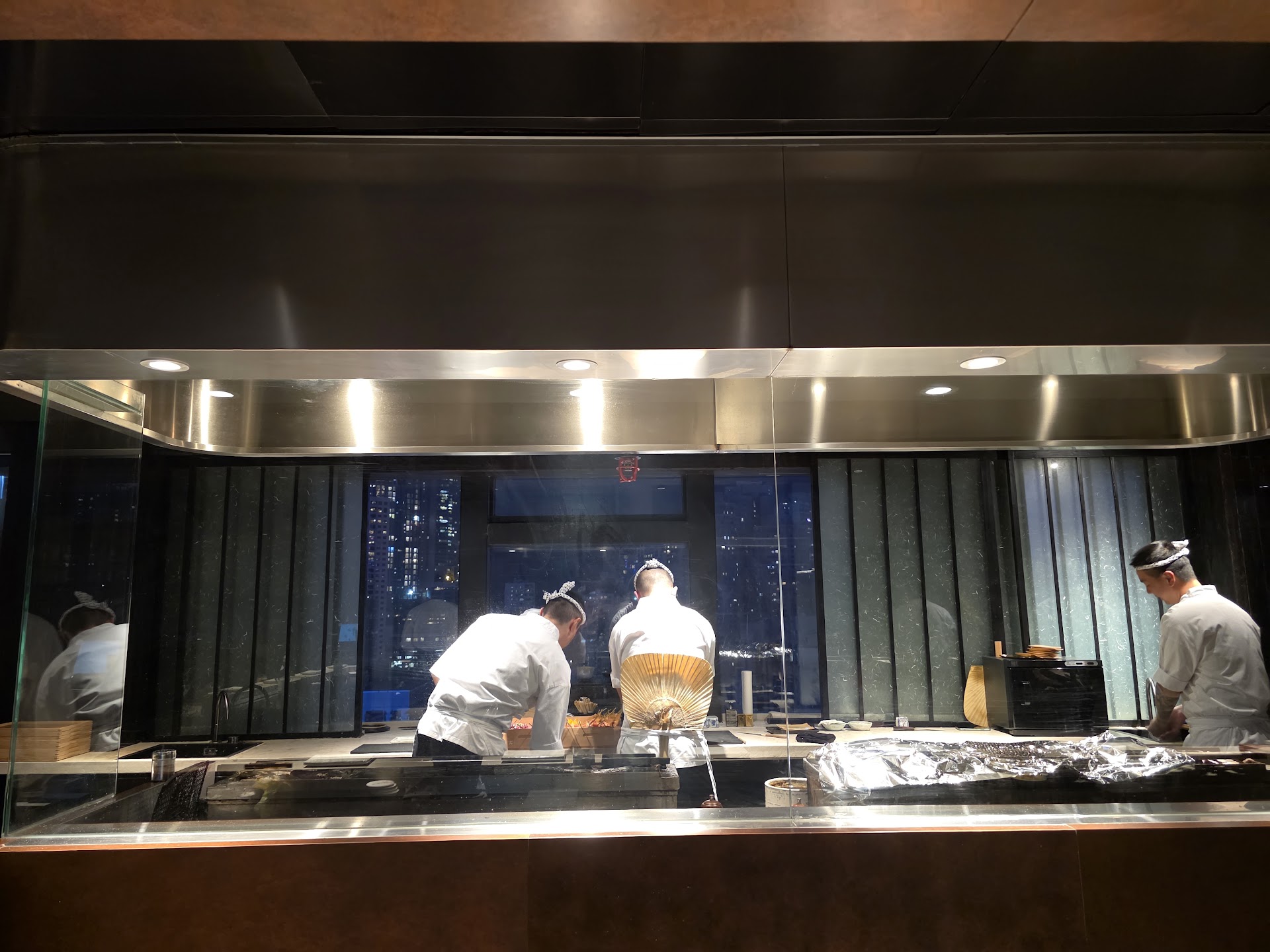 Hong Kong Food Route: 6 Stops From Central to Sheung Wan