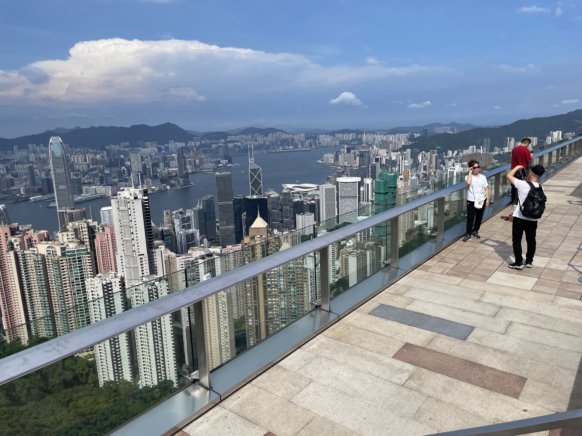 Victoria Peak Hong Kong: Ultimate Skyline Guide 2026