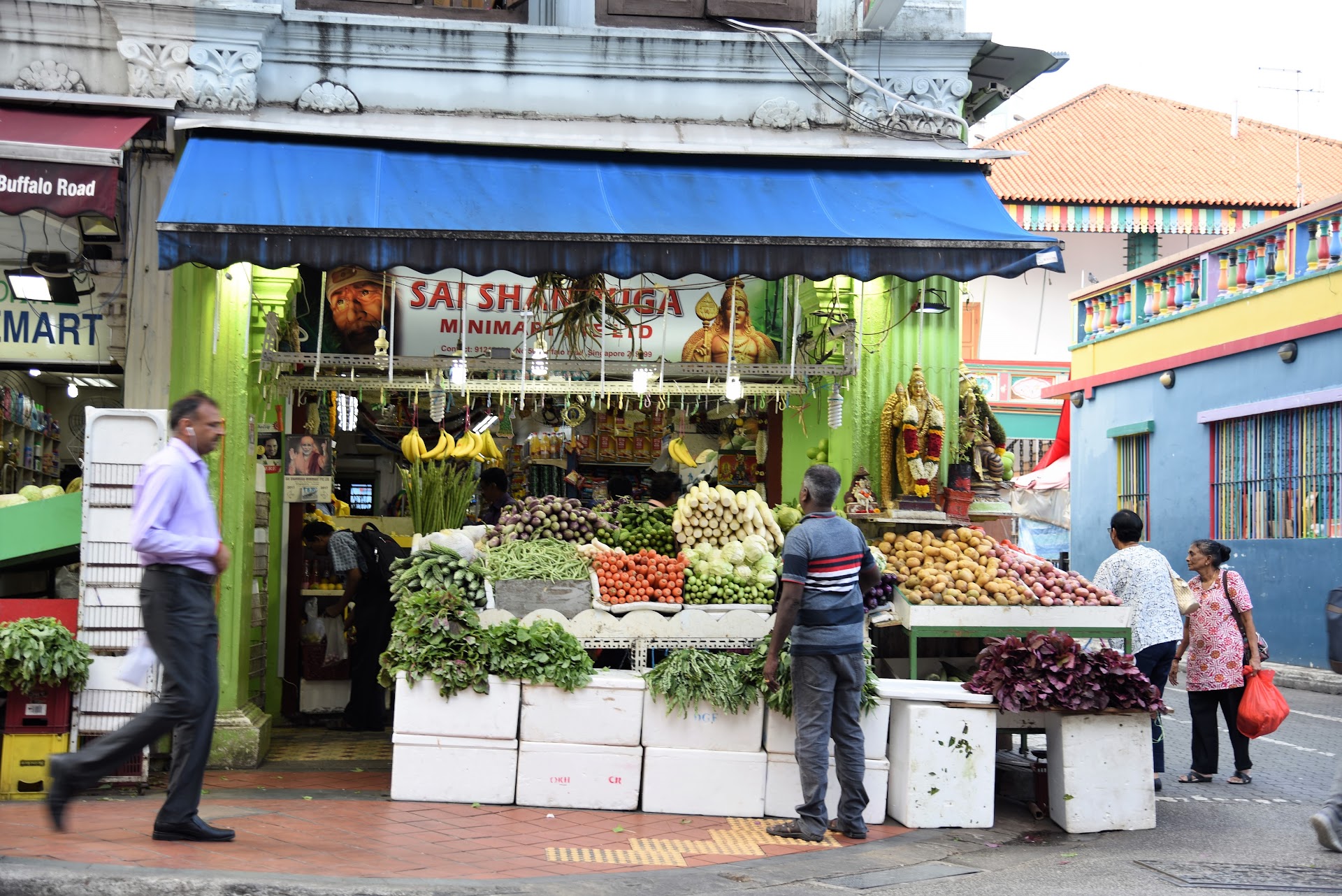 Singapore's Tekka Market at 6 AM — before the heat hits and the roti runs out