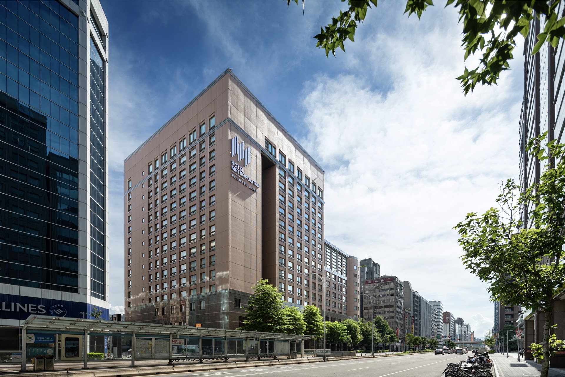 Miramar Garden Hotel